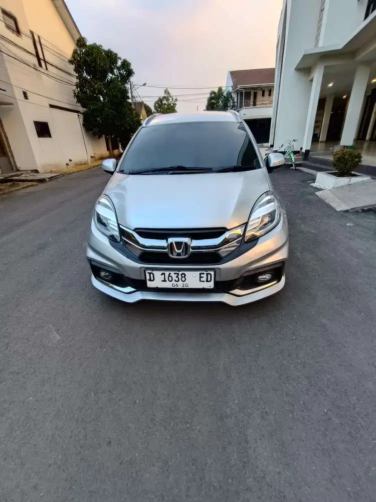 Mobilio Rs matic 2015