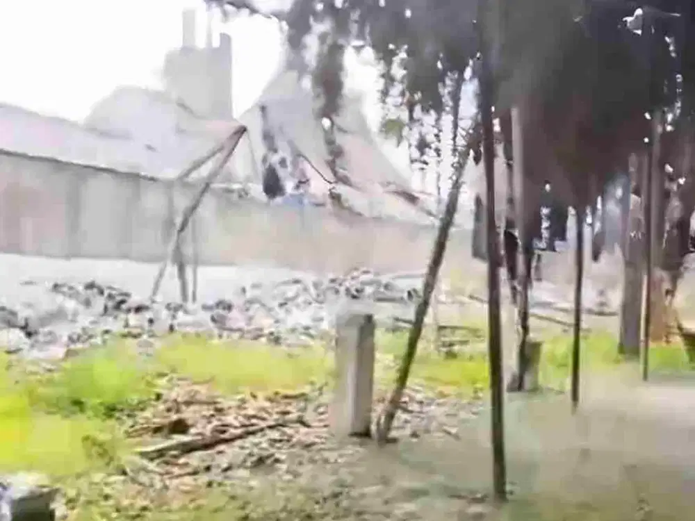 Dijual Tanah Dan Bangunan Di Jl. Lio Baru Kota Tangerang