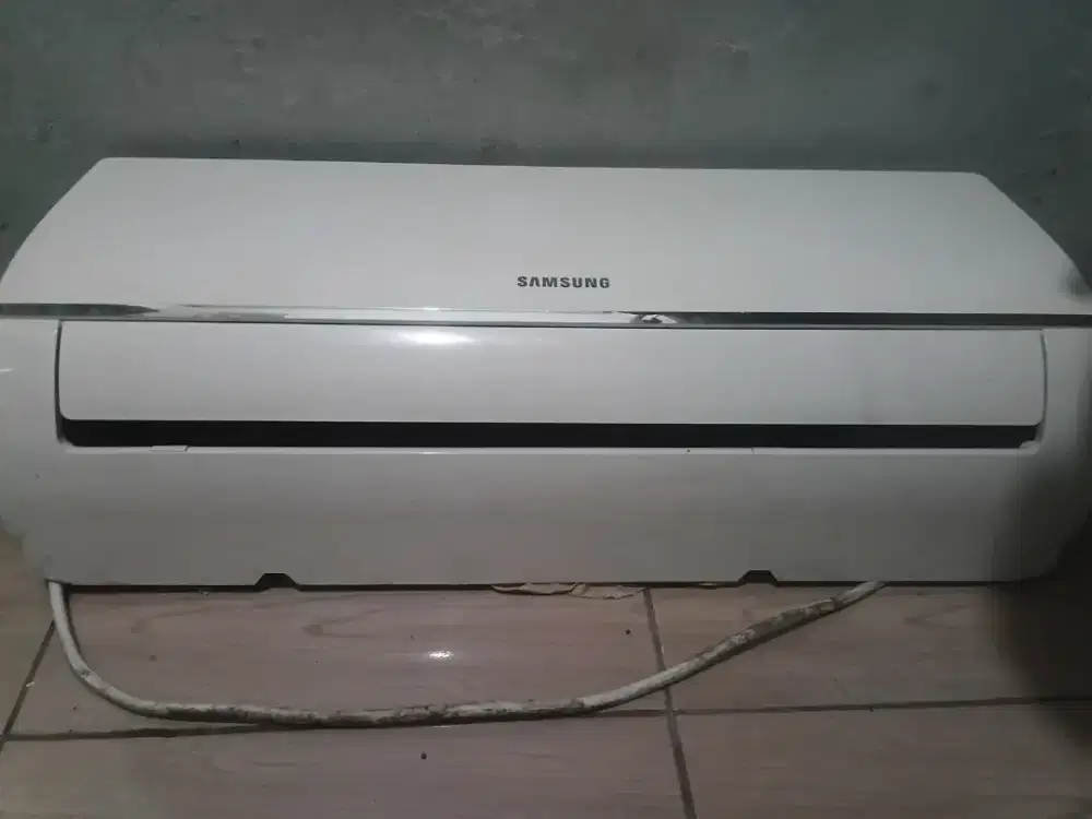 AC samsung ½PK  bekas pakai pribadi