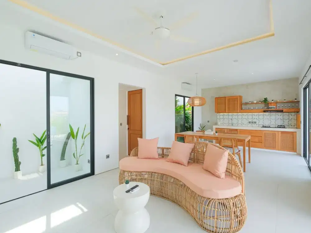 DISEWAKAN VILLA 2 KAMAR DENGAN PEMANDANGAN SAWAH DI CANGGU, BALI