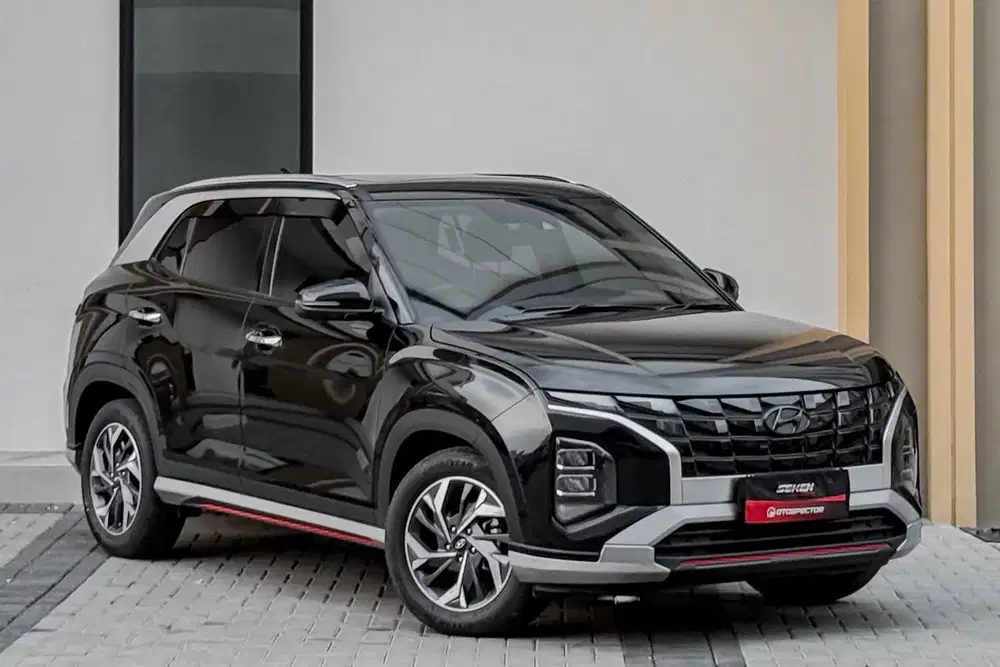 Hyundai Creta 1.5 Prime Sunroof Panoramic AT Matic 2024 Hitam.