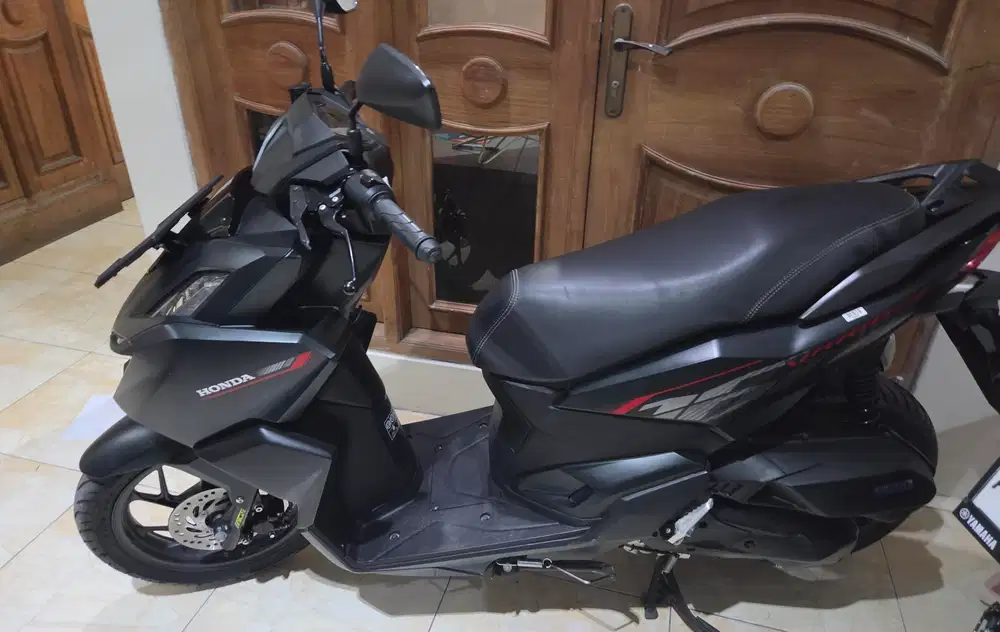 Vario 160 cbs 2025 hitam istimewa low km 3ribuan Gbm