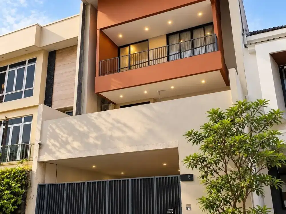 TURUN HARGA! TOWNHOUSE 4 LANTAI ROOFTOP CITY VIEW DI PULOMAS