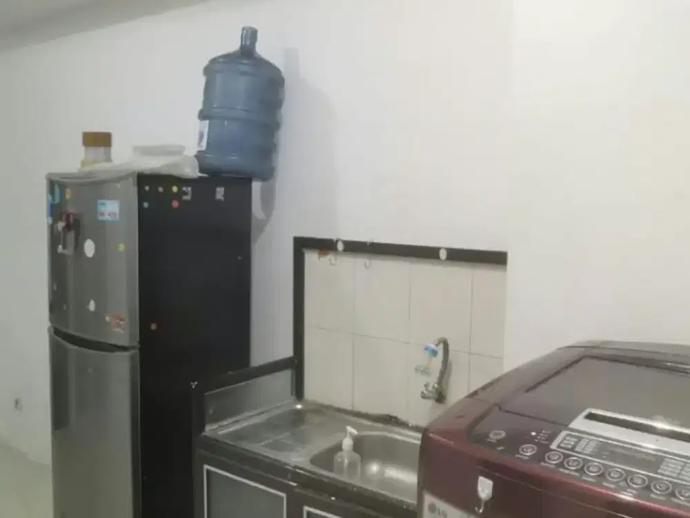 Dijual Termurah !  Apartemen Gunawangsa Tidar. Surabaya.  Tower A Lantai 28 Hadap Timur View Pool dan City Tipe 2Br+ Luas 40.63m² Kondisi: Semi Furnis
