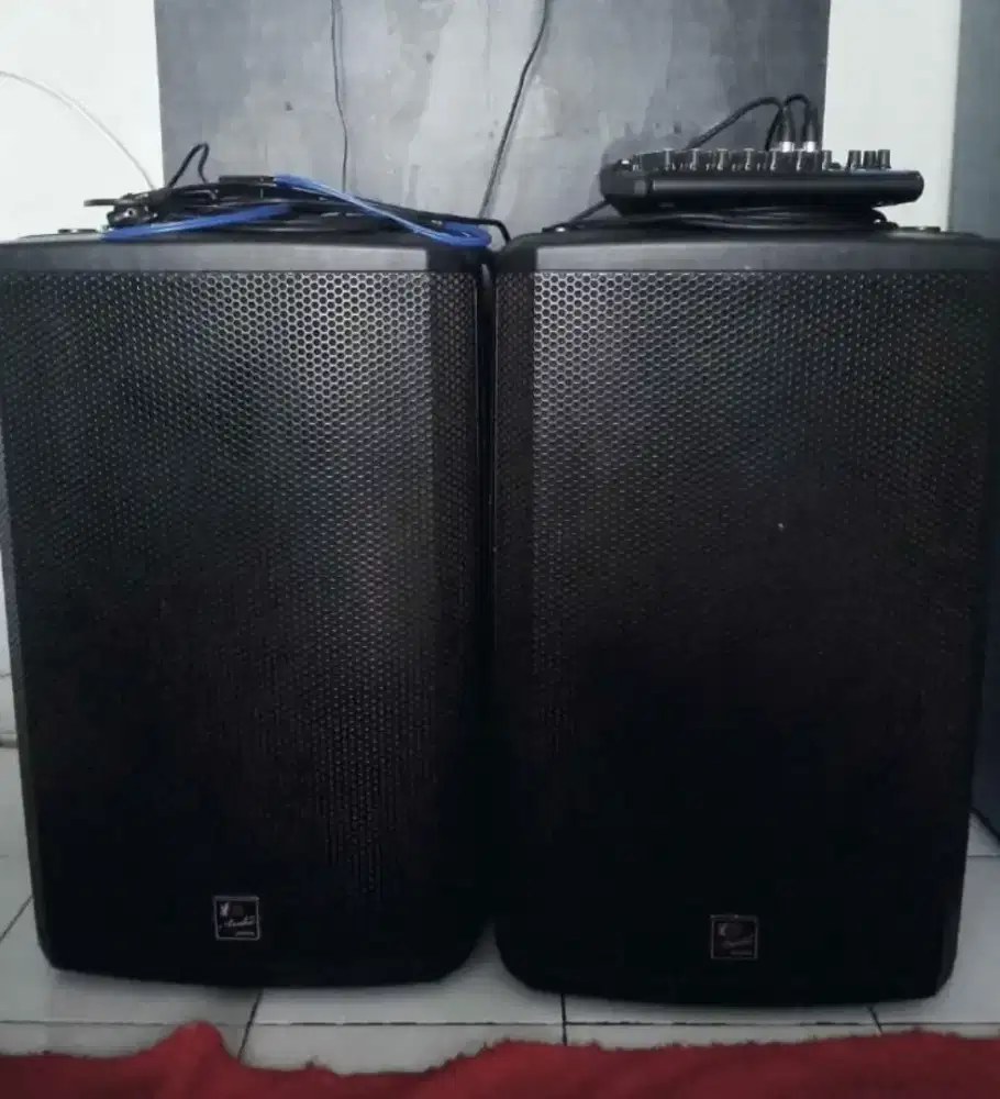 Speaker aktif 15 inc + mixer