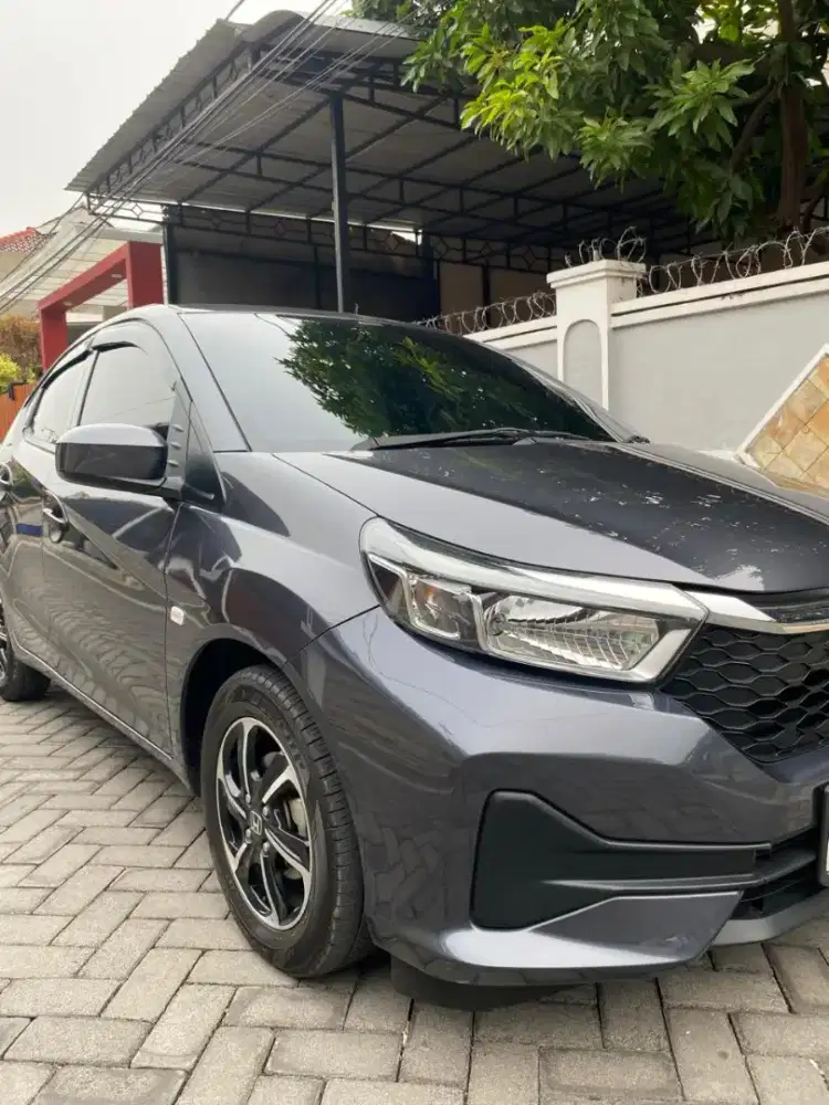 Brio 2024/2023 Matic KM20Rb Like New seperti baru