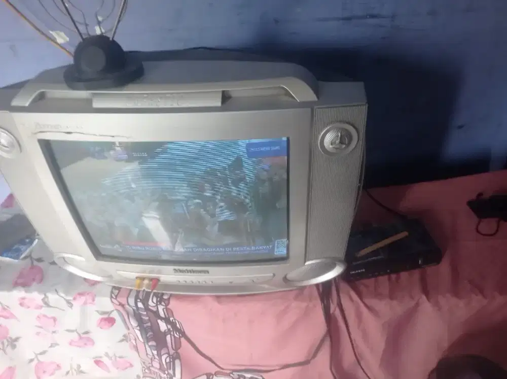 Jual tv tabung 14 inch