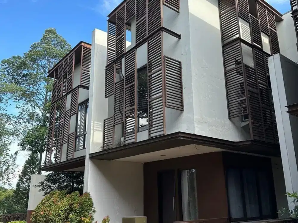 DISEWAKAN Rumah 3 Lantai Full Furnished Cluster Whelford, Greenwich BSD