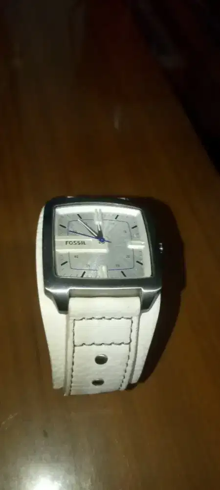 Jam tangan merk Fossil