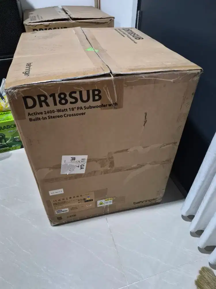 Behringer DR18 Sub subwoofer aktif 18 inch