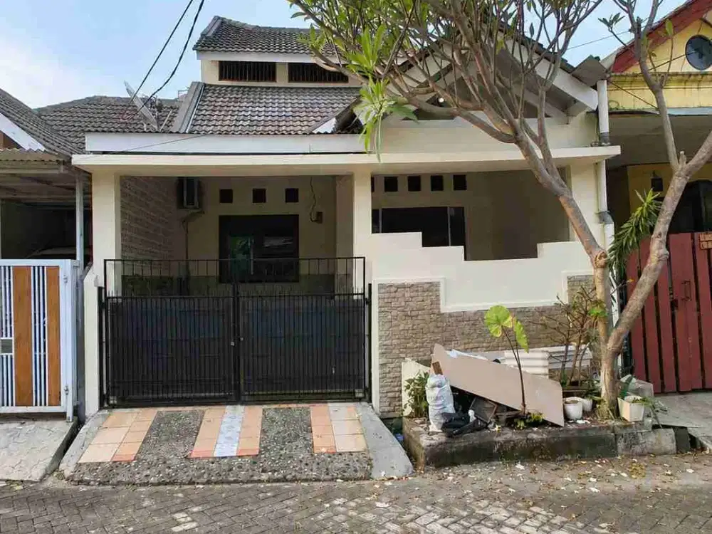 Rumah Sudah Renovasi Dalam Komplek Dibawah Harga Pasar di Pamulang
