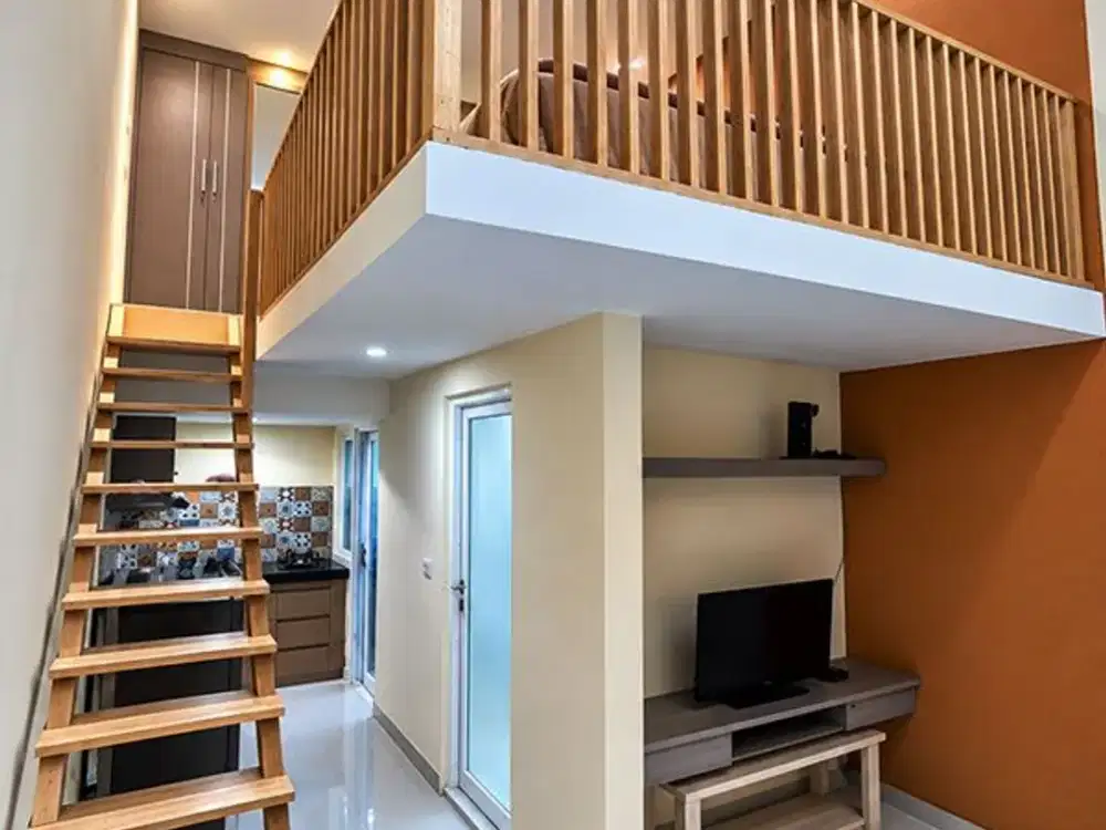 AMR-003.Tukz | For Monthly Rent Suite Mezzanine Room in Gelogor Carik Pemogan