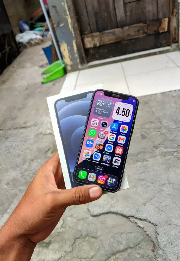 Iphone 12 mini fulset siap pakai wifi only