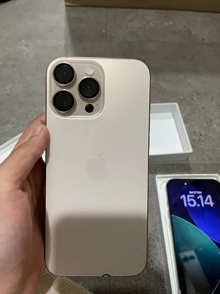16PM 256GB DESSERT TITANIUM