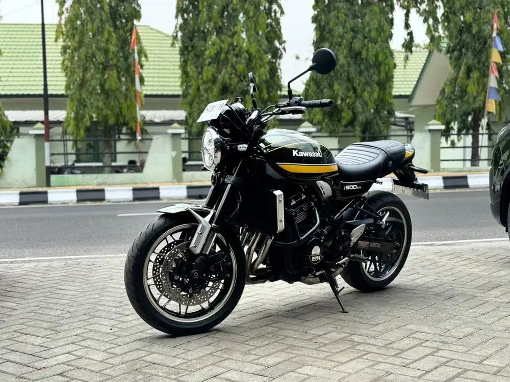 Kawasaki Moge Clasic Z900 RS 2021/2022