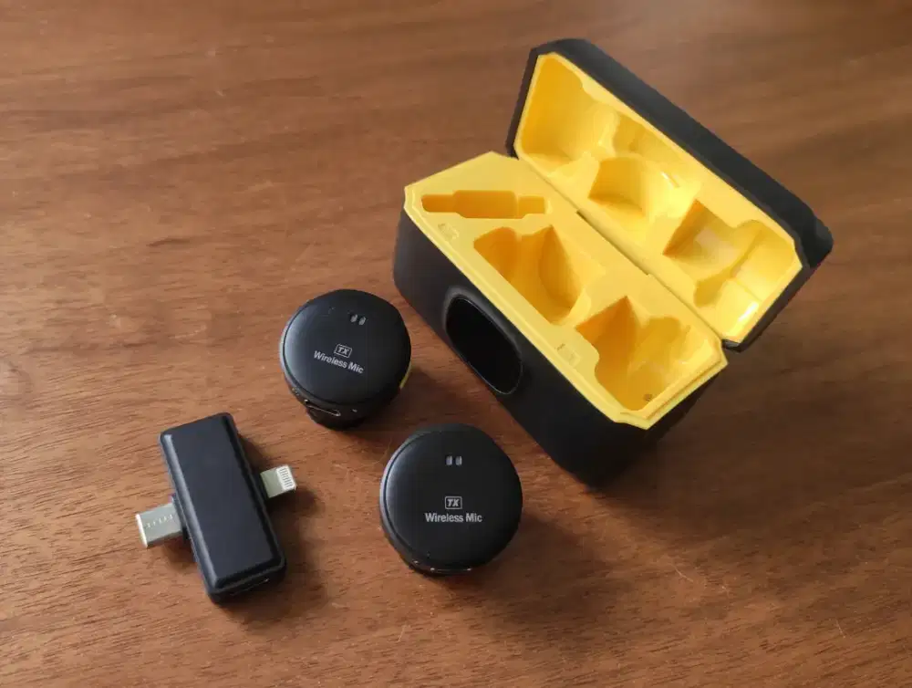 Mic wireless klip on magnet Q8pro dual mic tape C dan lightning