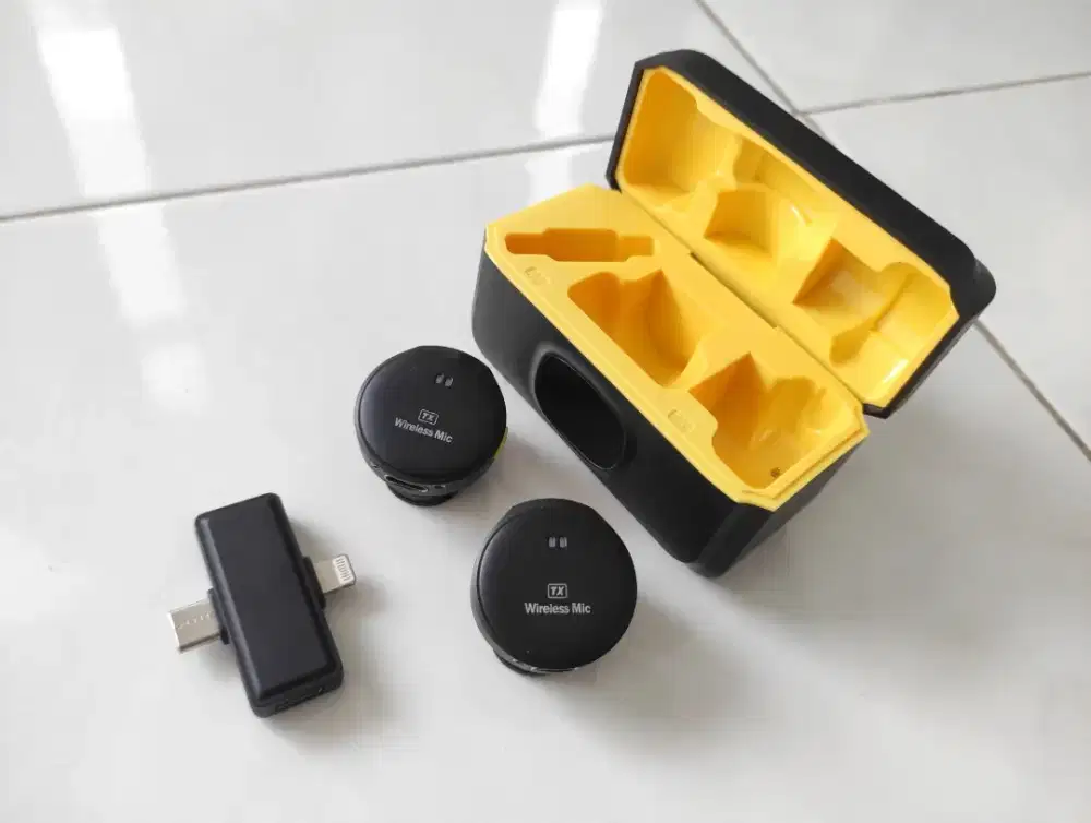 Mic wireless klip on magnet Q8pro Dual mic tape C dan iPhone