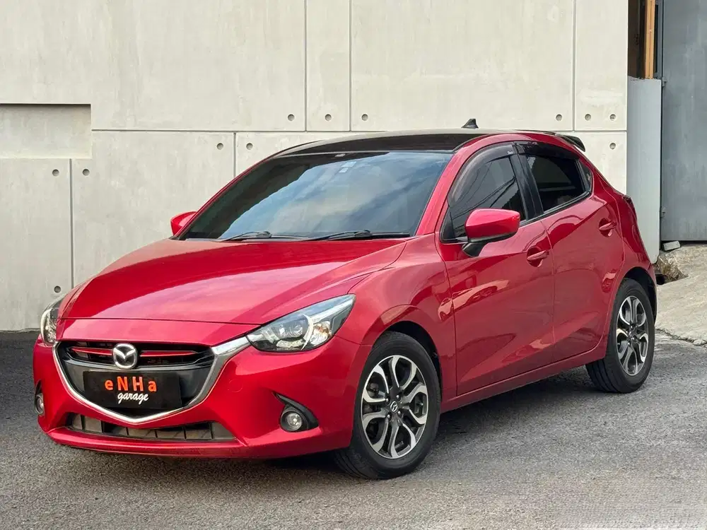 Mazda2 GT 1.5 Skyactive A/T 2016.. eNHa garage Semarang..