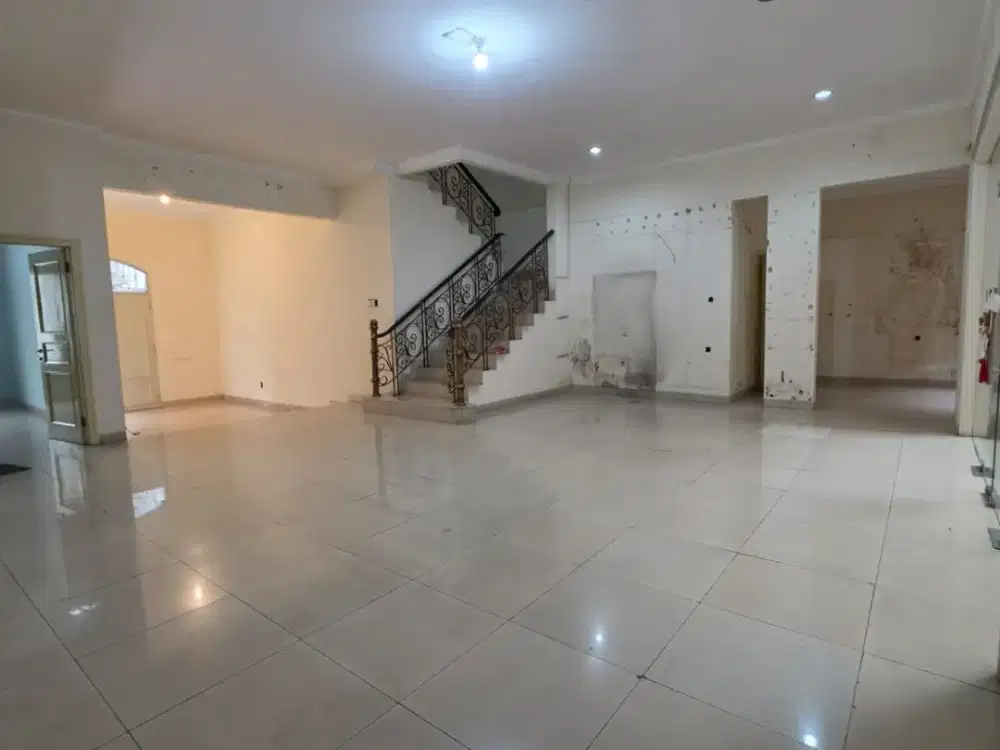 Dijual Rumah Florence Grande PIK1