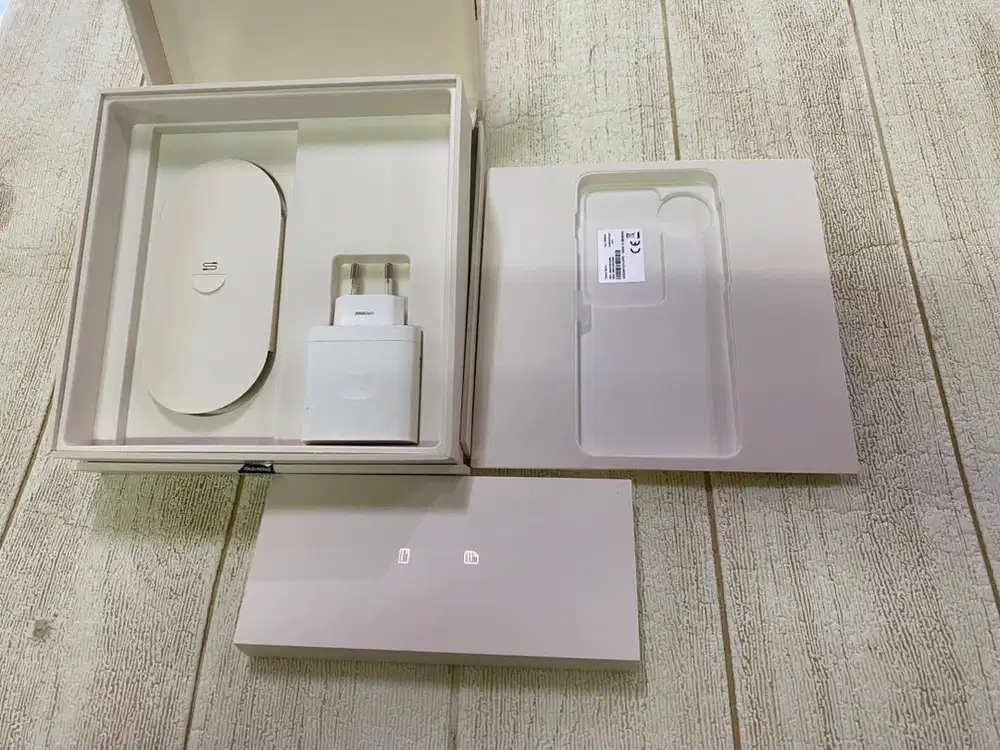 OPPO Find N3 Flip MINUS