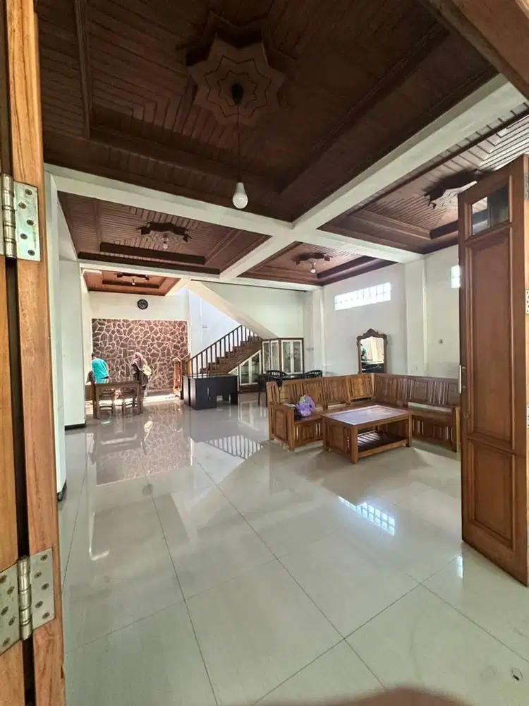 RUKO Exclusive Jalan Raya Kalibagor