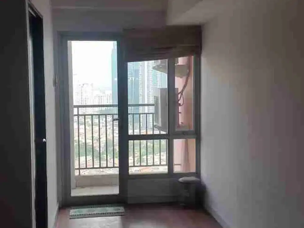 Disewakan Apartemen Taman Rasuna