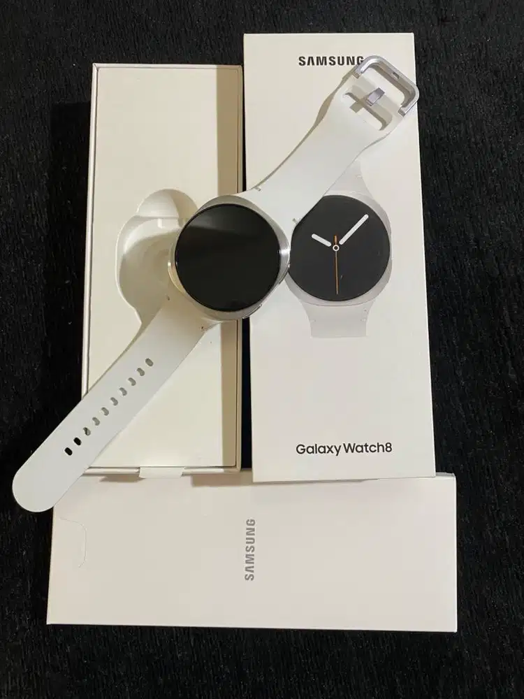 Samsung Watch 8 44mm sein Likenew