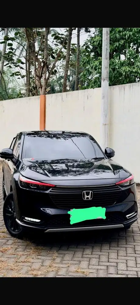 Honda Hrv e se tangan pertama