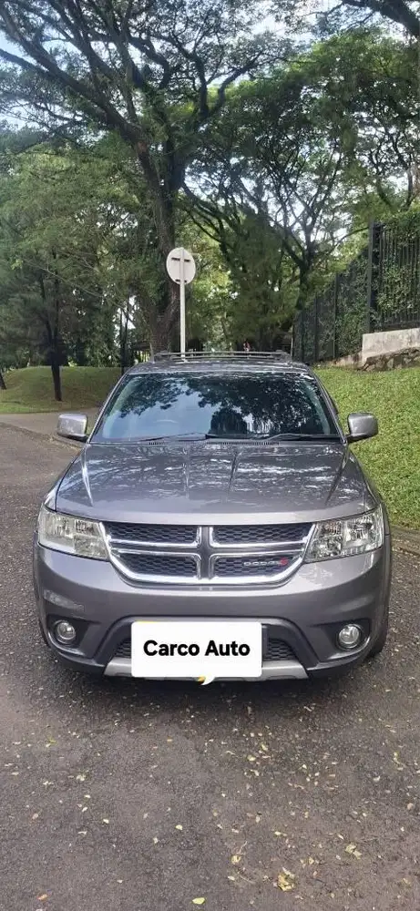 Dodge Journey 2.4L SXT 2013 Abu2 Murah