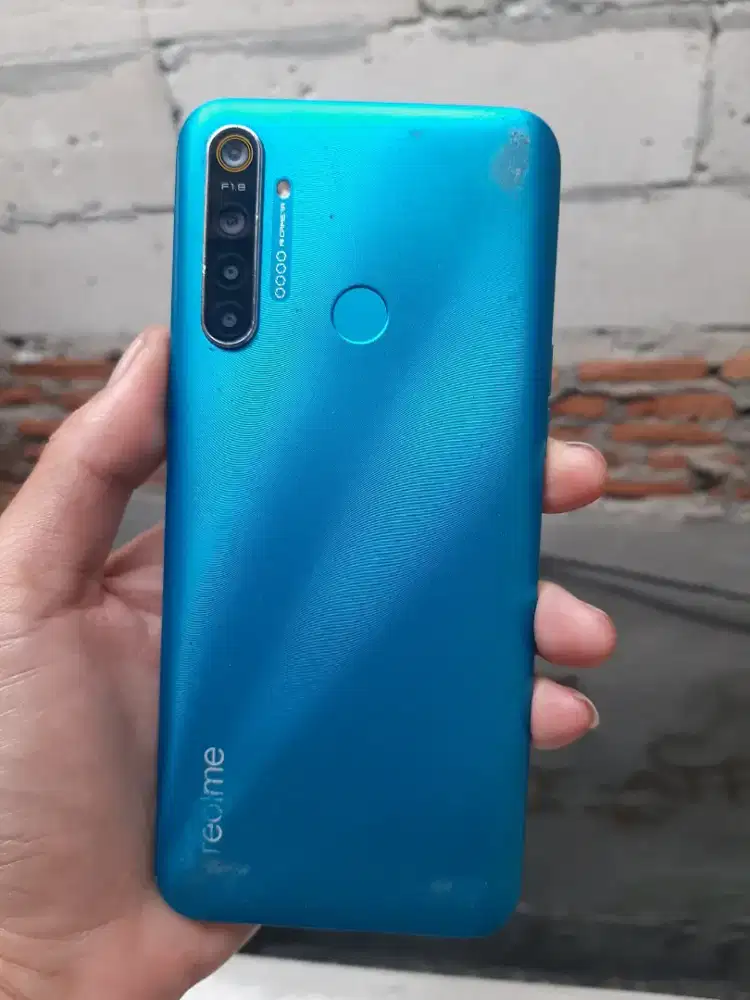 Realme 5i 4/64gb Masih Orian