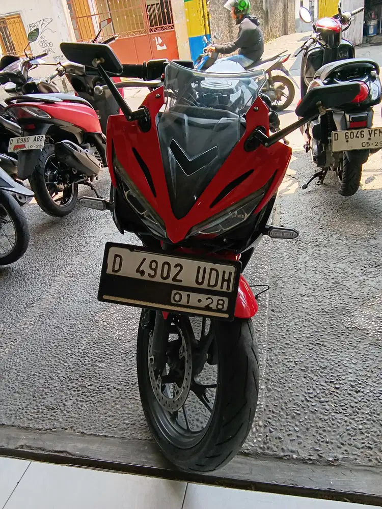 Honda CBR 150R Tahun 2018