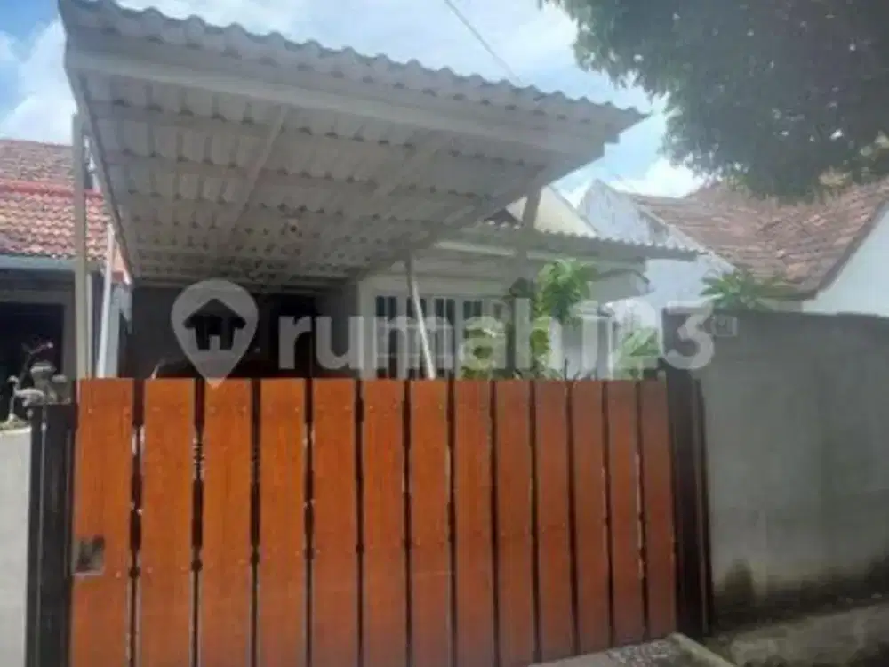 Dijual Rumah Cantik Rapih Siap Huni di Kemang Pratama