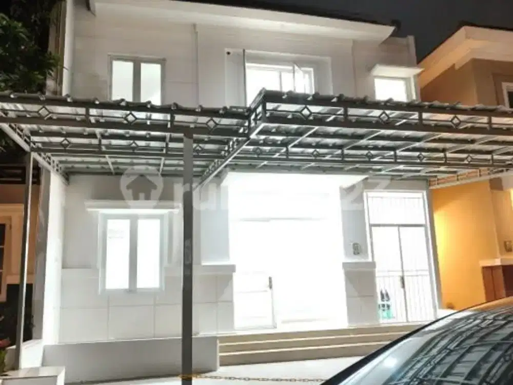 Dijual Rumah Kota Wisata Like New