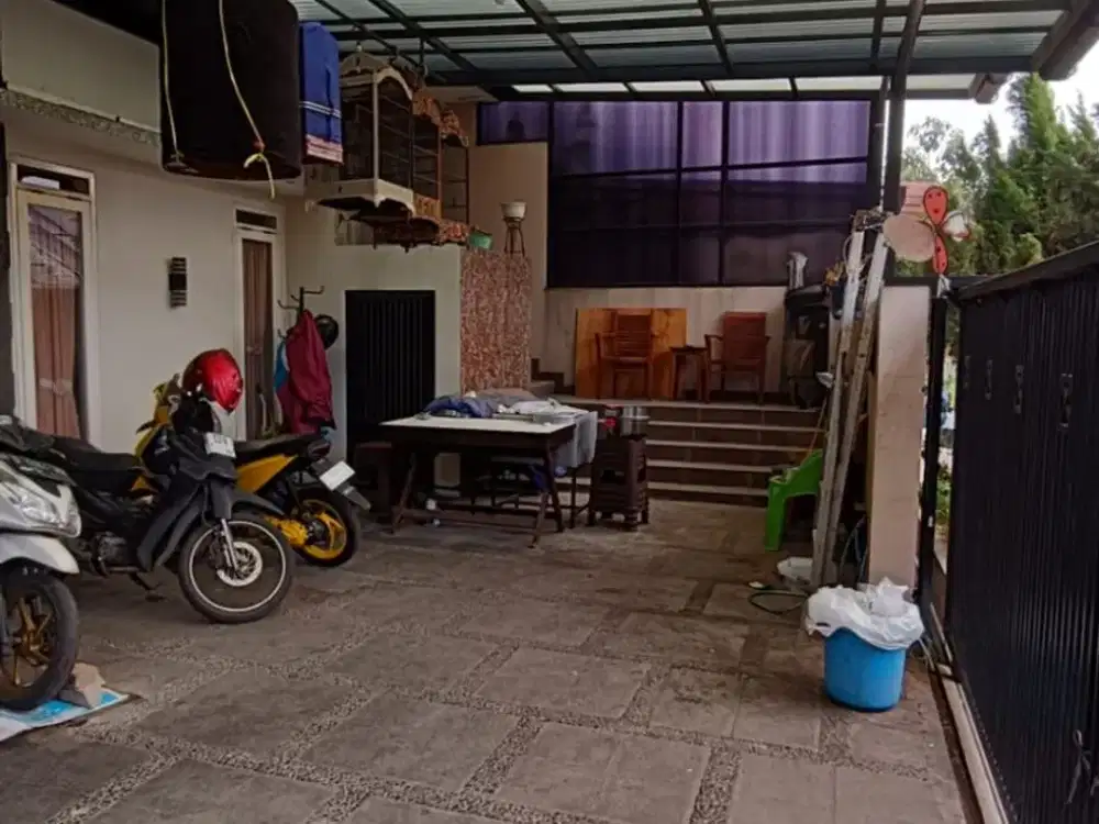 RUMAH BAGUS 2 LANTAI NYAMAN SIAP HUNI DI CIJERAH BANDUNG