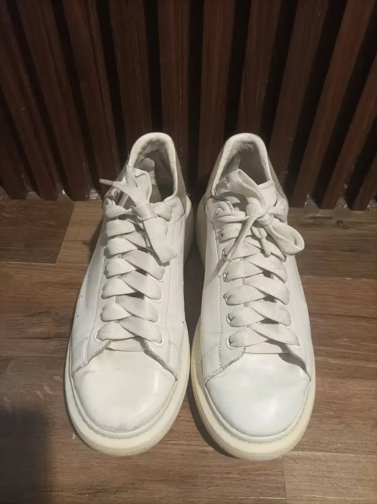 Sepatu Alexander Mcqueen Kulit No. 41 original