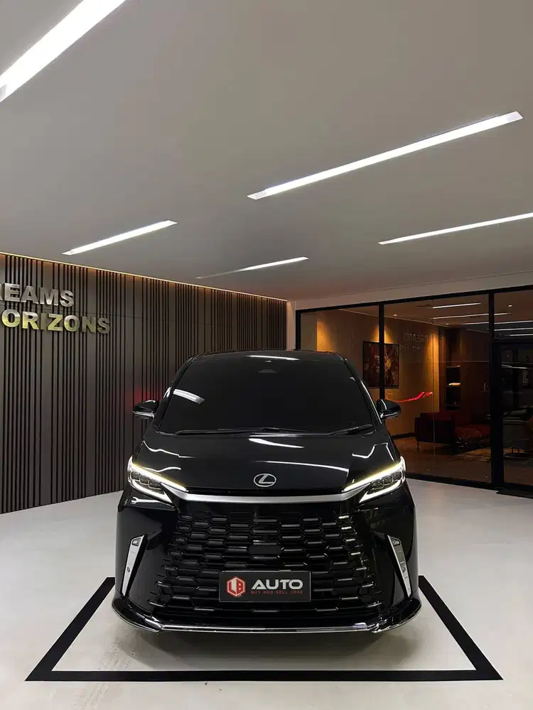Lexus LM350 Hybrid LM350H 2026 Hitam 7-Seat Km7rb B126SLT Nik 2025