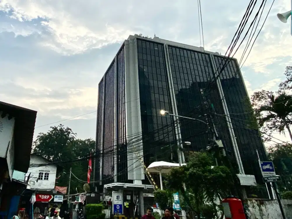 Kantor di Tifa Building 87 sqm Fitted Area Gatot Subroto Lokasi Strategis