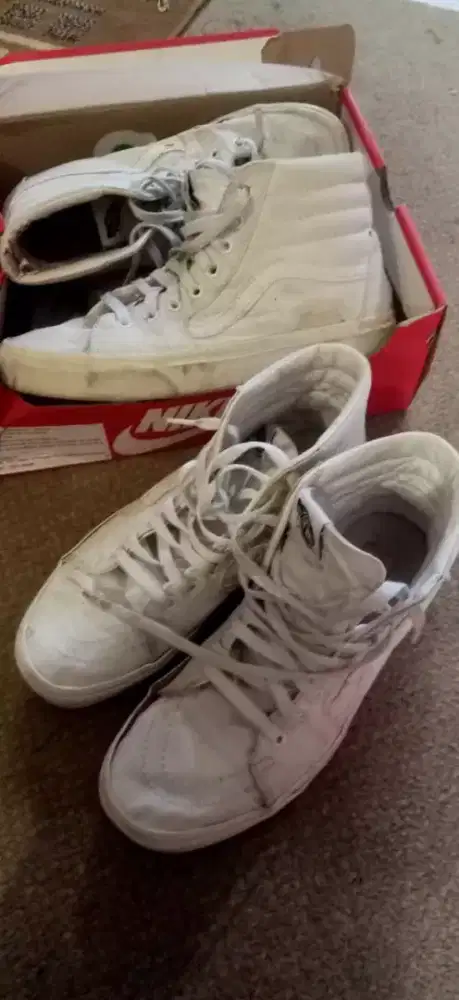 sepatu vans true white sk8
