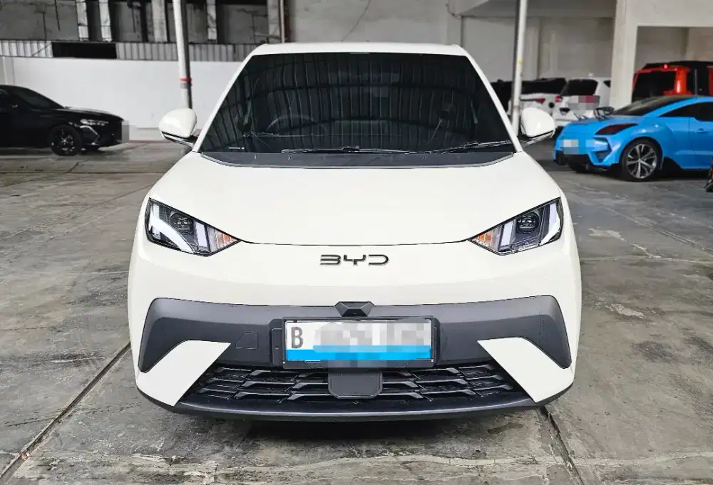 Baru 9rb Km BYD Atto 1 Dynamic 2025/ 2026 Putih Mulus Gress Siap Pakai
