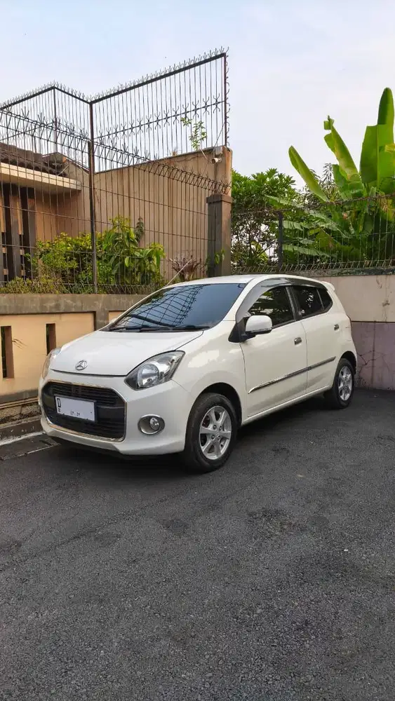 Dijual Daihatsu Ayla X Manual Tahun 2014 Low KM Bandung Kota