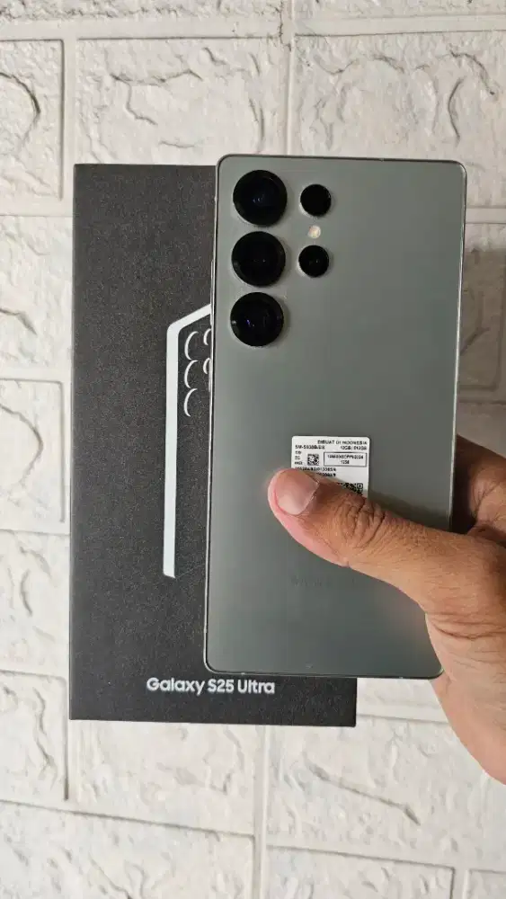 Samsung s25 ultra 5g ram 12/512gb mulus 99% resmi indo istimewa.