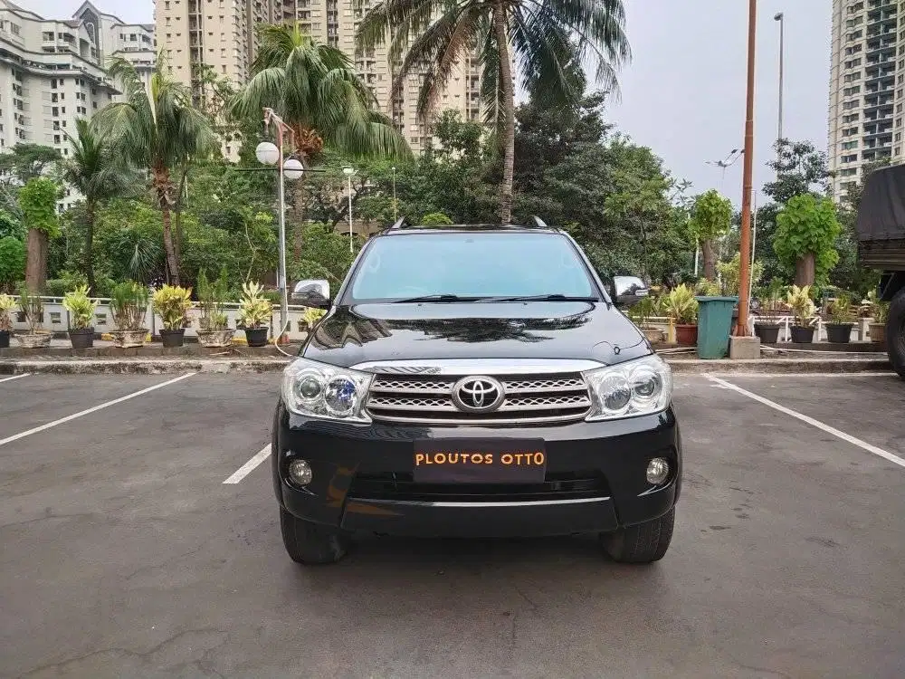 Fortuner G diesel 2010 AT barcode ready