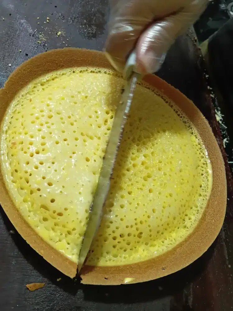 Loker martabak manis dan telur