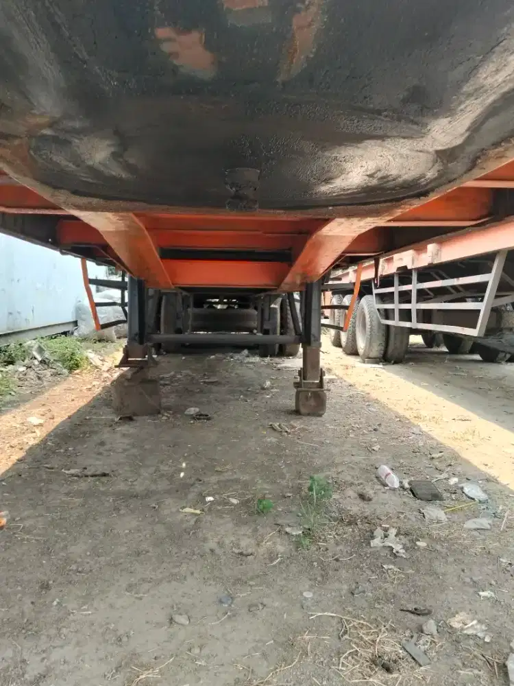 Jual Buntut Trailer 20 feet Flat dek