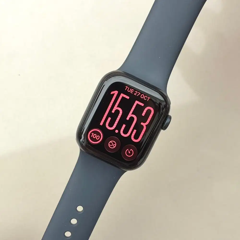 Apple watch series 9 41mm BH 97%