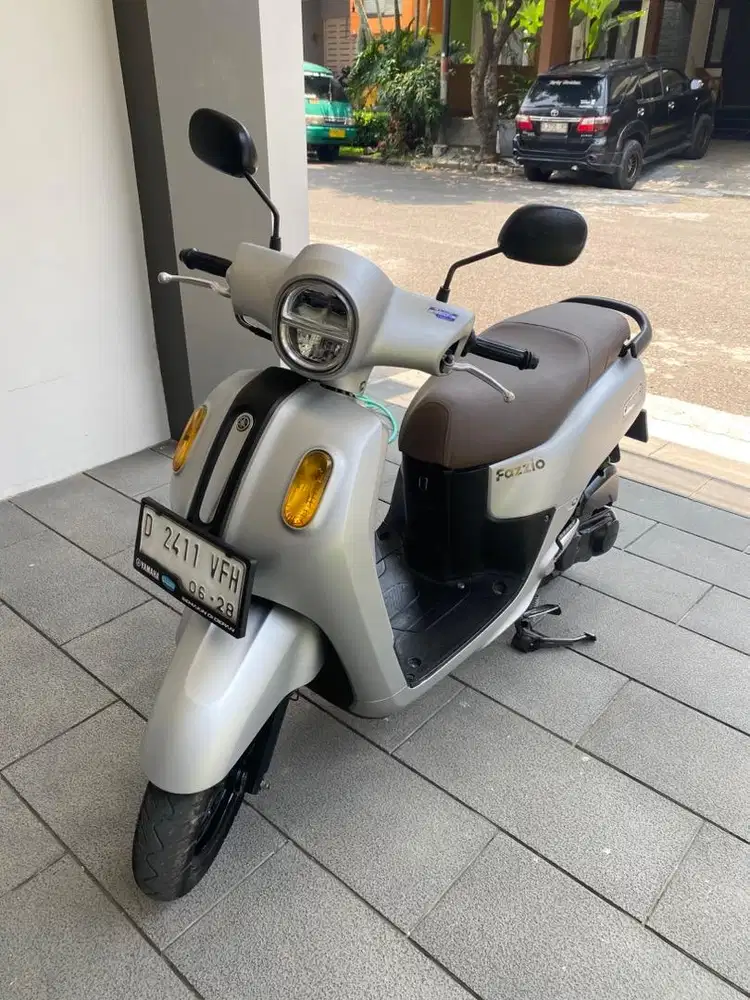 YAMAHA FAZZIO LUX TYPE TERTINGGI MULUS NO MINUS PAJAK ISI PANJANG