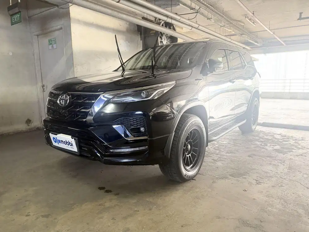 FORTUNER 2.4 VRZ GR SPORT AT 2021 (IAN)