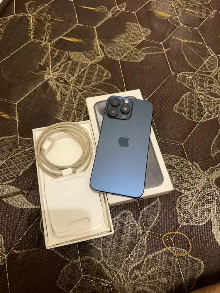 IPHONE 15 PRO MAX 256gb RESMI