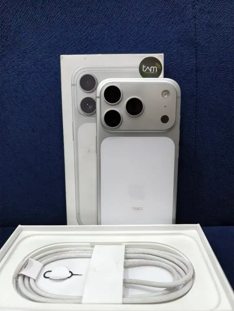 iPhone 17 Pro 256GB iBox Silver Garansi Panjang