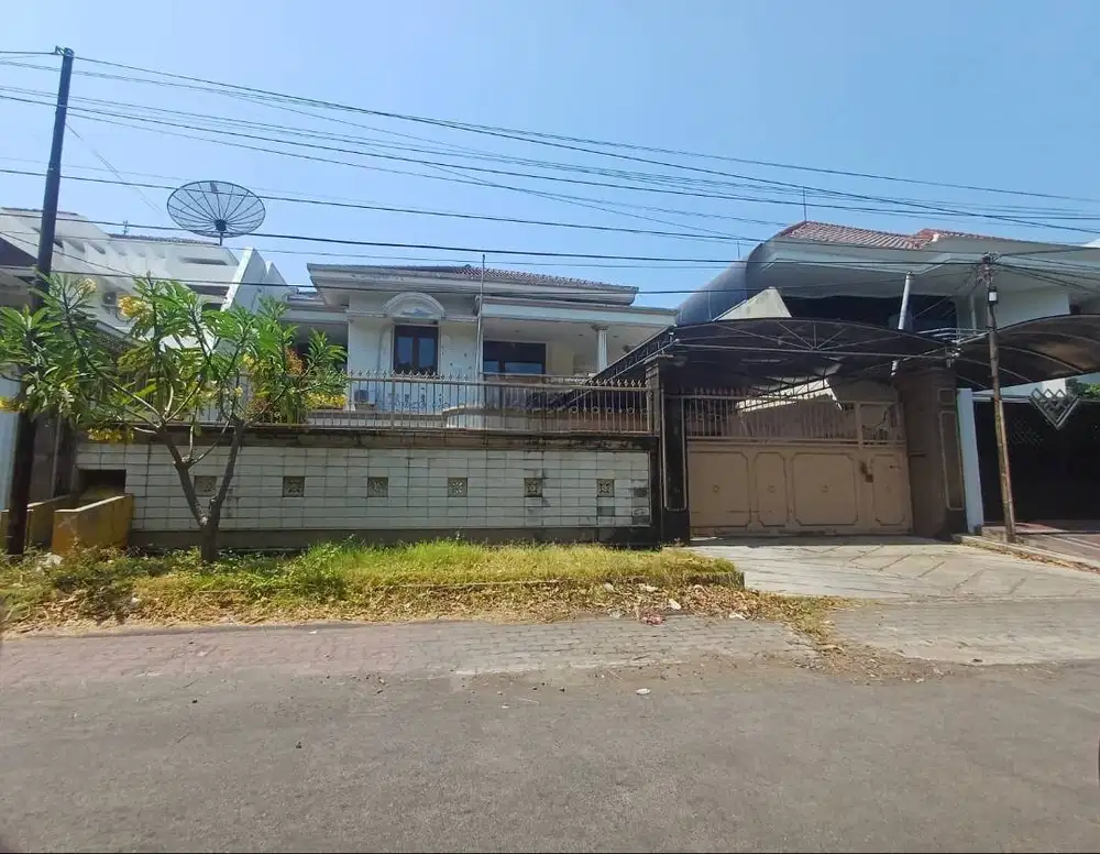 Dijual Rumah Dharmahusada Indah 2 Lantai Cocok Untuk Usaha
